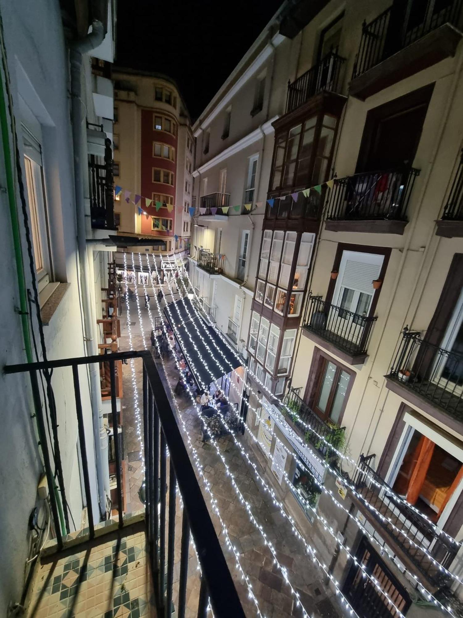 Apartamento Centro ซานตานเดร์ ภายนอก รูปภาพ