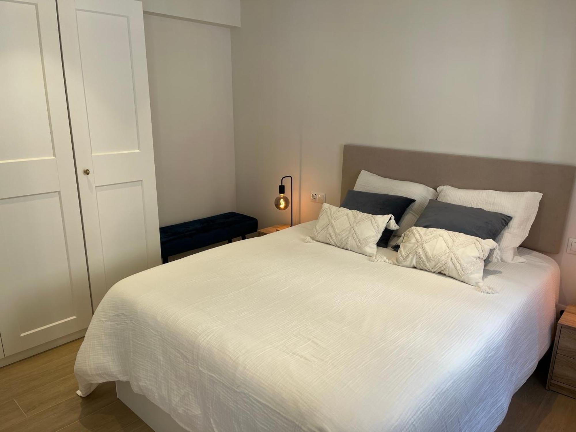 Apartamento Centro ซานตานเดร์ ภายนอก รูปภาพ